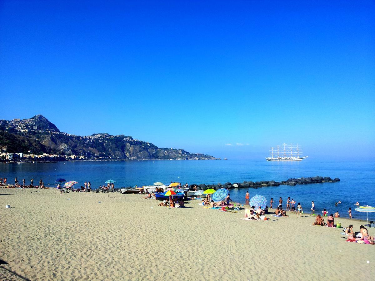 Bilocale Nefele Daire Giardini Naxos Dış mekan fotoğraf